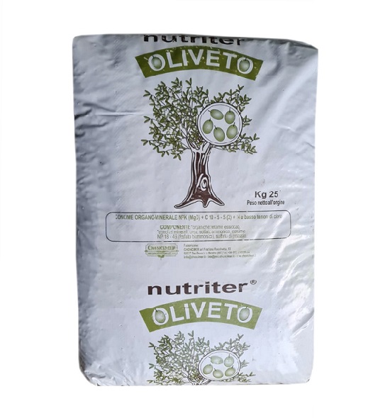 Concime Fogliare per olivo e vigneto Vitanica Mc 10 litri - Articoli Animali