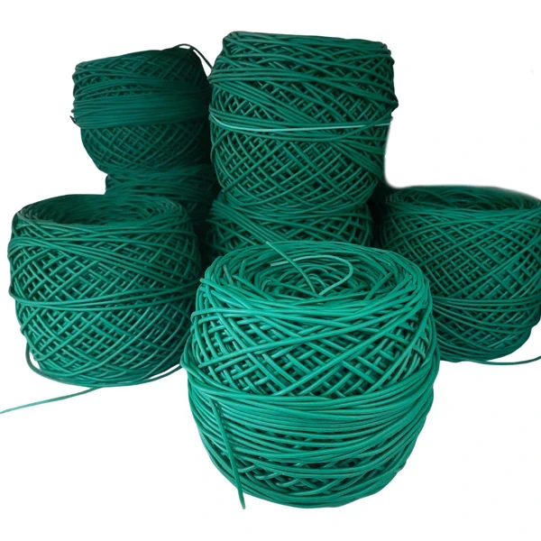 Matasse di tubetto verde Ø 3 mm in PVC per legature di piante, ortaggi e viti