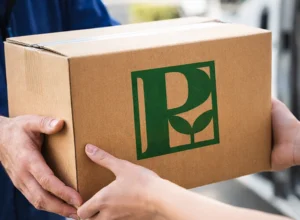 Consegna pacco Pierucci Agricoltura